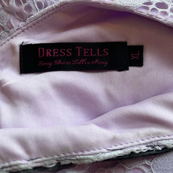 Lily Munster costume size 8-12 - Picture 14 of 15